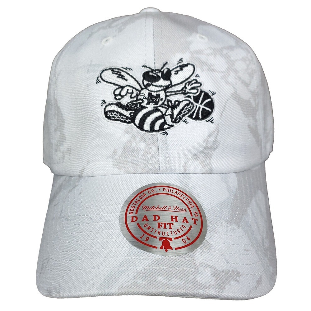 Charlotte Hornets Mitchell & Ness NBA Dad Hat Cap White Gray Marble Print NWT‎